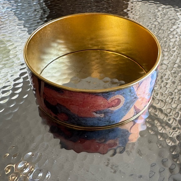 Unused Jesus Bangle Bracelet – Faith-Inspired & Like New - Picture 5 of 6